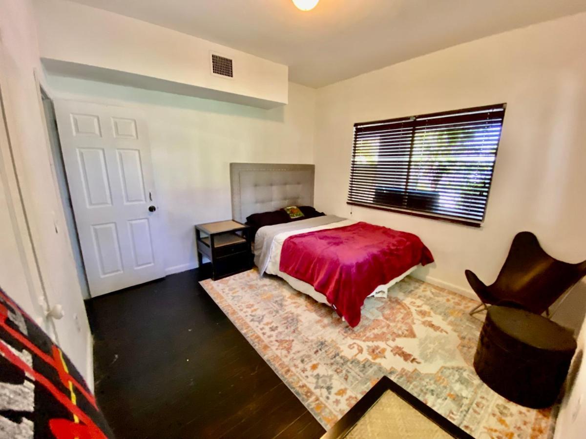 Cool & Cozy Homestay Miami Exterior photo